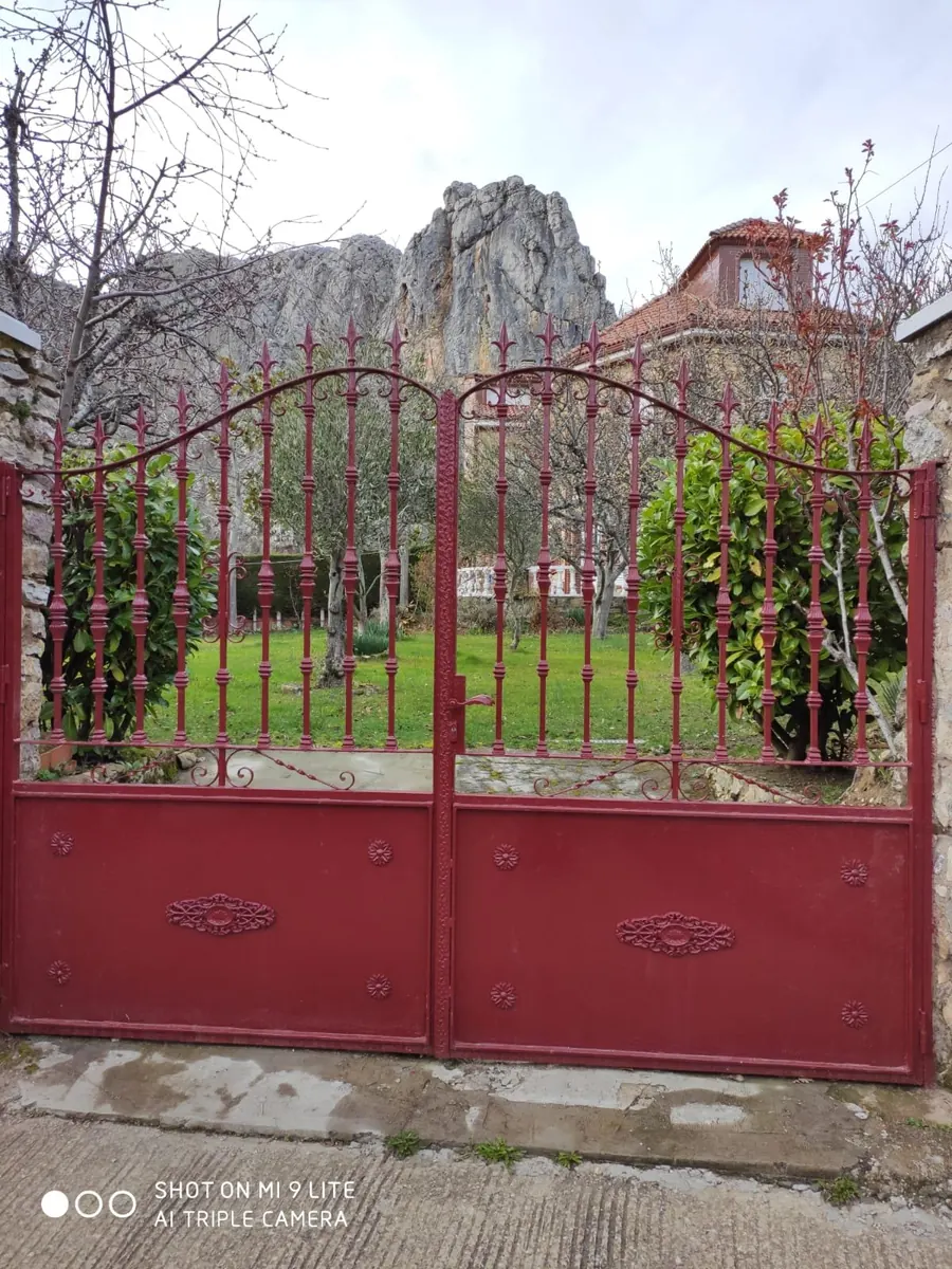 Portón de forja